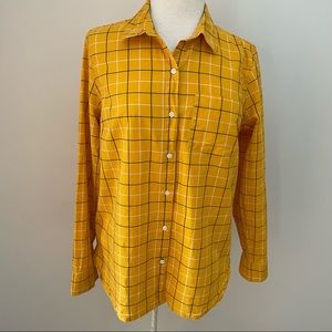 Old Navy Button Down Shirt Yellow/Gold Plaid Size M